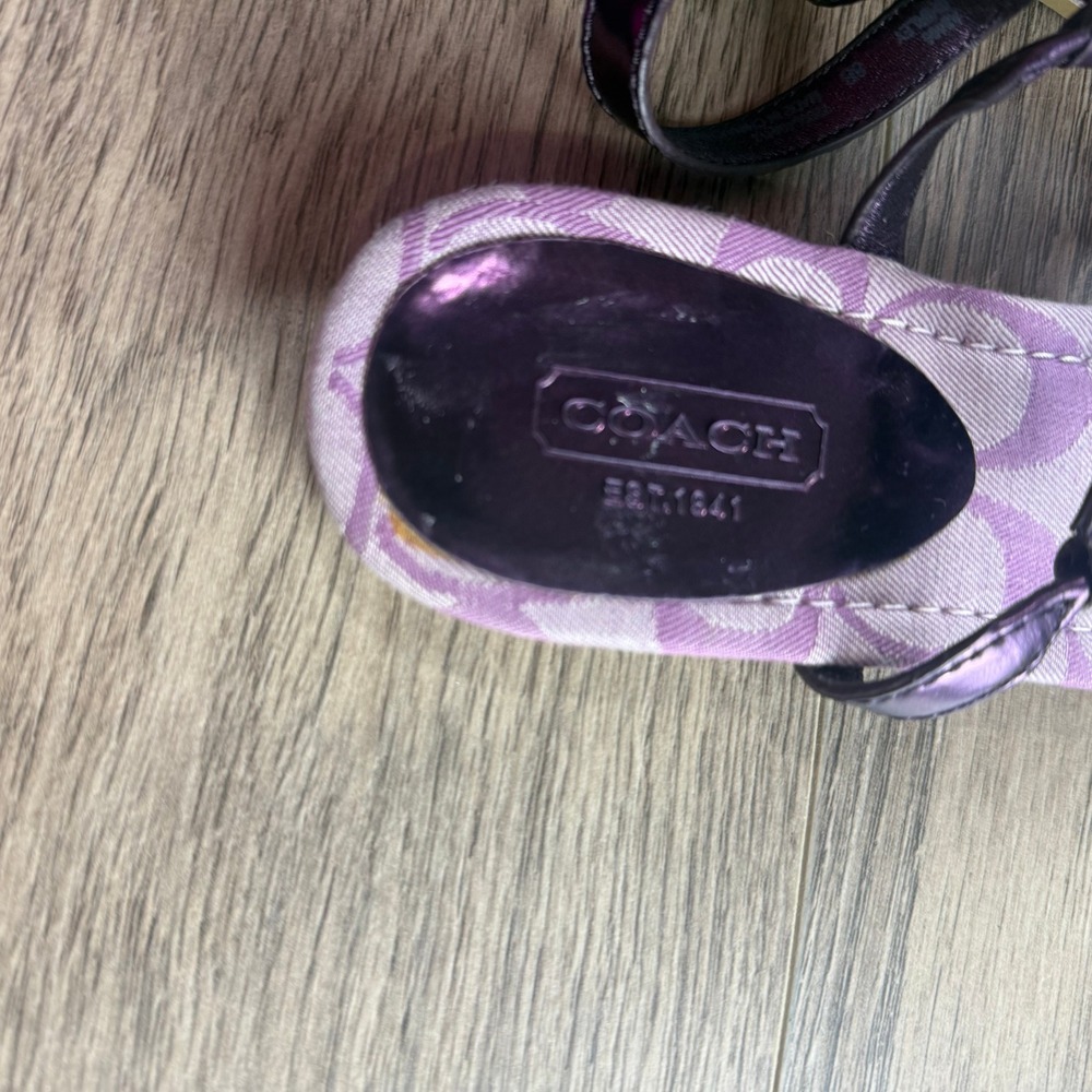 Coach Shirley Purple Signature Jacquard Thong Sandals Metallic Straps Womens 8B - Picture 2 of 13
